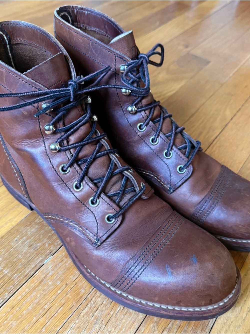 Red Wing Heritage 8111 Iron Ranger Boots